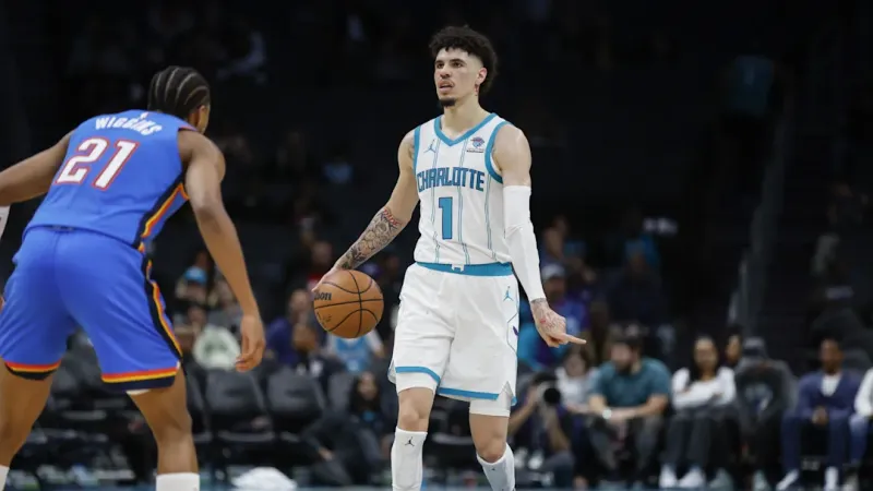 NBA季后赛窗口期走向成谜，夏洛特黄蜂内部沟通，信心回归，团队化学反应显著的简单介绍