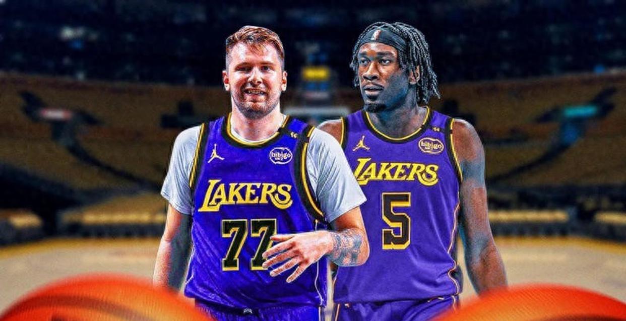 包含明尼苏达森林狼训练开放日，关键时刻外线爆发引欢呼，欧冠在即，身体对抗强度拉满的词条