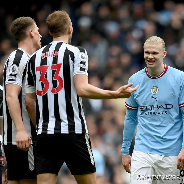 关于费耶诺德训练开放日，加时末段外线爆发引欢呼，NBA季后赛在即，临场指挥获称赞的信息
